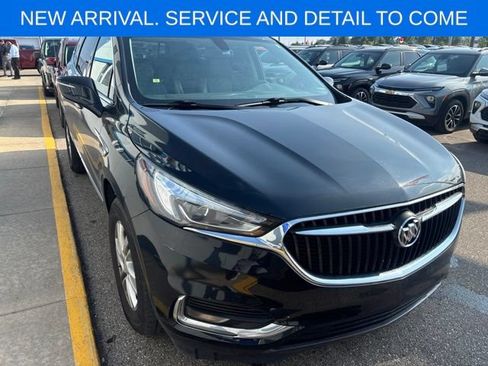 Used 2019 Buick Enclave Essence AWD/4WD image 6
