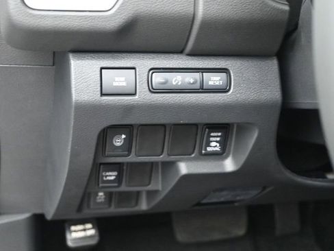 New 2025 Nissan Frontier SV w/ SV Convenience Package image 21