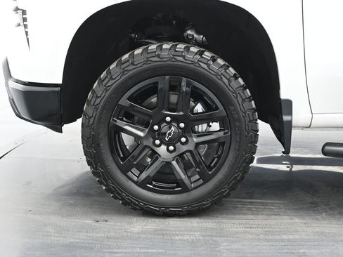 Used 2024 Chevrolet Silverado 1500 LT Trail Boss w/ LT Trail Boss Premium Package image 26