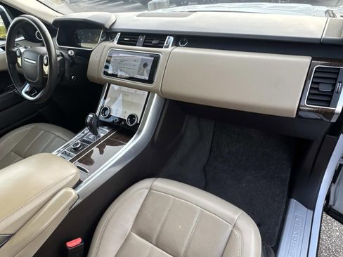 Used 2020 Land Rover Range Rover Sport HSE image 13