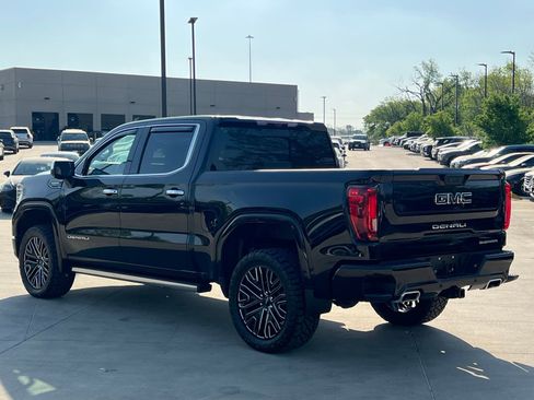 Used 2025 GMC Sierra 1500 Denali Ultimate AWD/4WD image 11