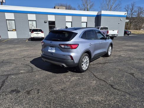 Used 2022 Ford Escape Titanium w/ Titanium Elite Package image 3