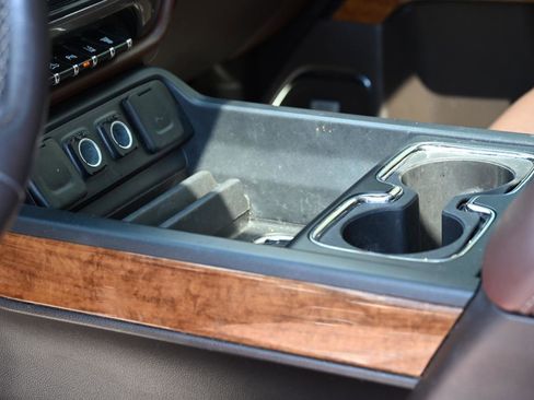 Used 2019 Chevrolet Silverado 3500 High Country w/ Duramax Plus Package image 39