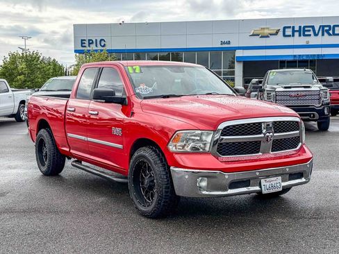 Used 2017 RAM 1500 Big Horn image 5