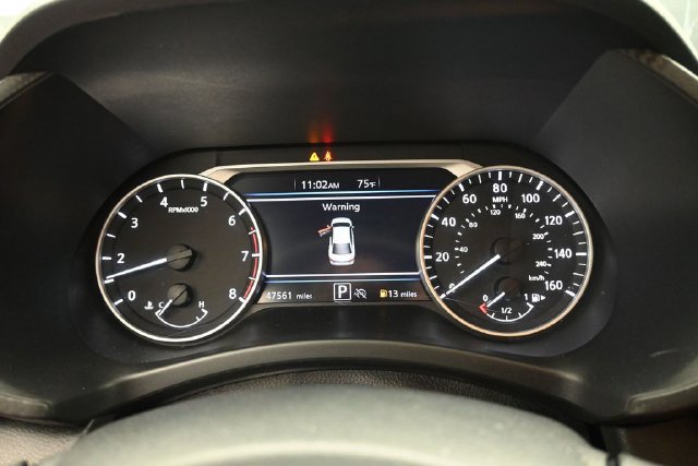 Used 2025 Nissan Sentra SV FWD image 15