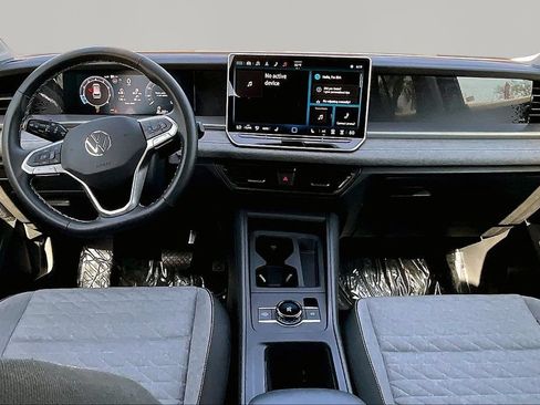 Used 2025 Volkswagen Tiguan S FWD image 7
