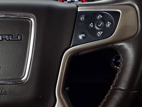 Used 2015 GMC Yukon XL Denali w/ Open Road Package AWD/4WD image 20