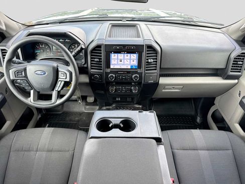 Used 2019 Ford F150 XL w/ Equipment Group 101A Mid AWD/4WD image 14