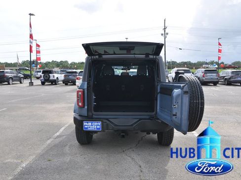 Used 2024 Ford Bronco Outer Banks AWD/4WD image 22