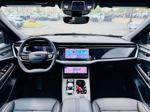 New 2025 Jeep Wagoneer S Limited image 37