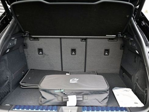 New 2025 Porsche Macan Turbo Electric image 31