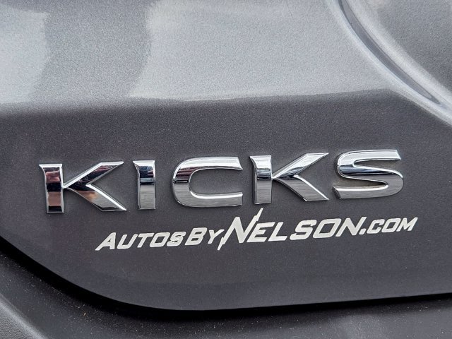 Used 2020 Nissan Kicks S FWD image 16
