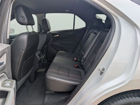 Used 2024 Chevrolet Equinox RS w/ LPO, Cargo Package FWD image 29