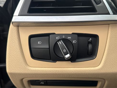 Used 2018 BMW 430i xDrive Convertible AWD/4WD image 17