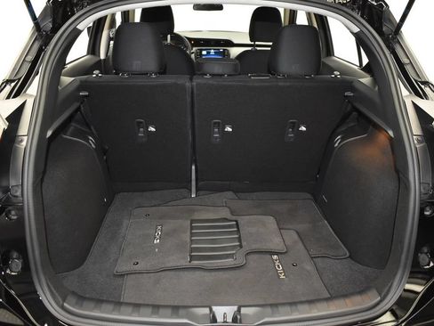 Certified 2024 Nissan Kicks SV FWD image 32