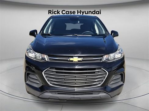 Used 2019 Chevrolet Trax LS image 5