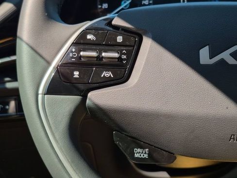 Used 2024 Kia Niro Wind FWD image 14