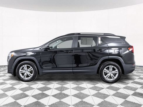 Used 2023 GMC Terrain SLE w/ Driver Convenience Package FWD image 14
