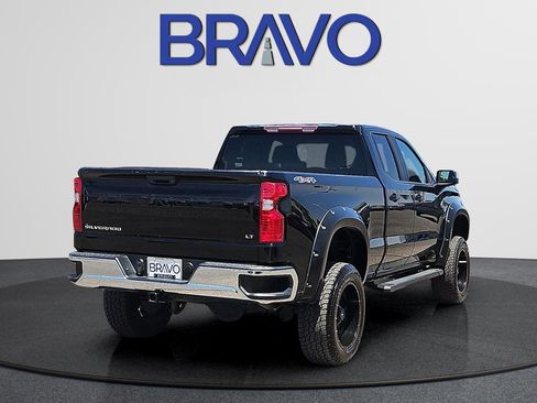 Used 2020 Chevrolet Silverado 1500 LT w/ Trailering Package AWD/4WD image 4