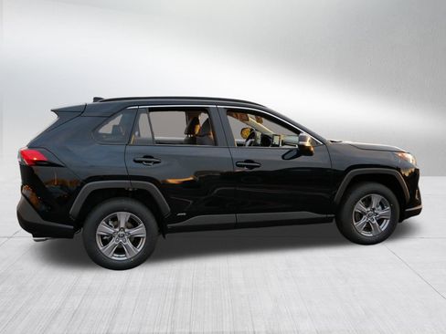 Certified 2025 Toyota RAV4 XLE image 7