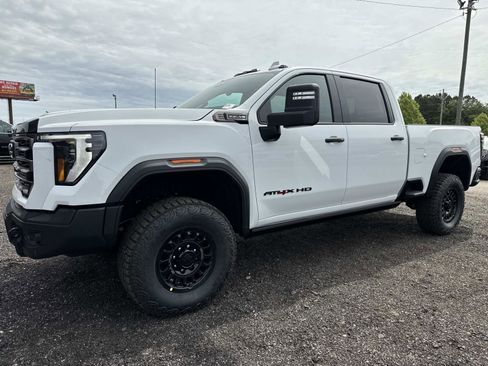 New 2026 GMC Sierra 2500 AT4X w/ AT4X AEV Edition AWD/4WD image 7