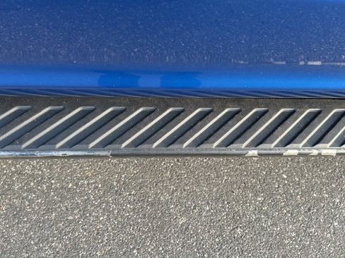 Used 2017 Ford F150 XLT image 11