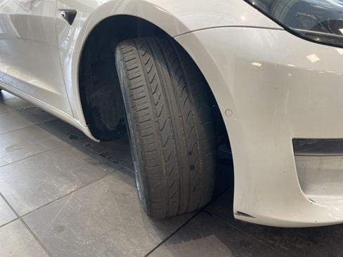 Used 2022 Tesla Model 3 Standard Range RWD image 13
