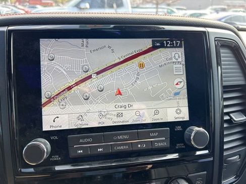 Used 2021 Nissan Titan PRO-4X w/ Pro-4x Convenience Package image 16