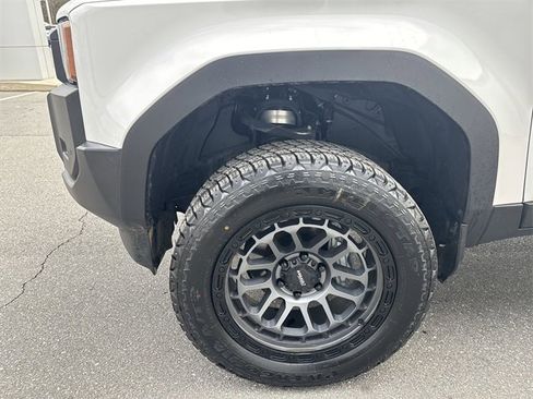 Used 2024 Toyota Land Cruiser image 18