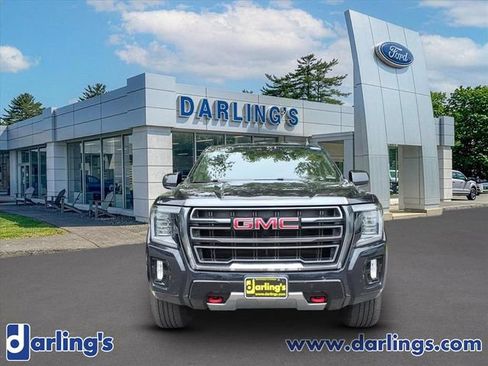 Used 2023 GMC Yukon XL AT4 AWD/4WD image 2