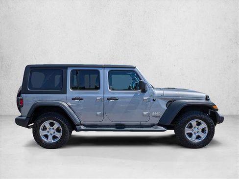 Used 2020 Jeep Wrangler Unlimited Sport S AWD/4WD image 4