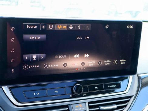 New 2026 Nissan Altima 2.5 SR w/ SR Premium Package FWD image 3