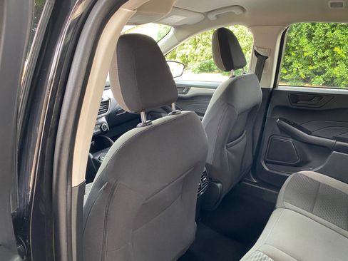 Used 2022 Ford Escape SE w/ Convenience Package FWD image 40