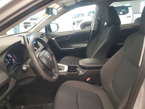 Used 2024 Toyota RAV4 LE image 14