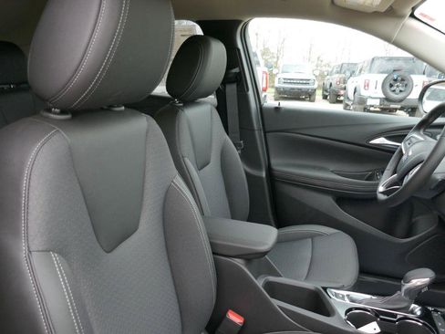 New 2026 Buick Encore GX Preferred FWD image 10
