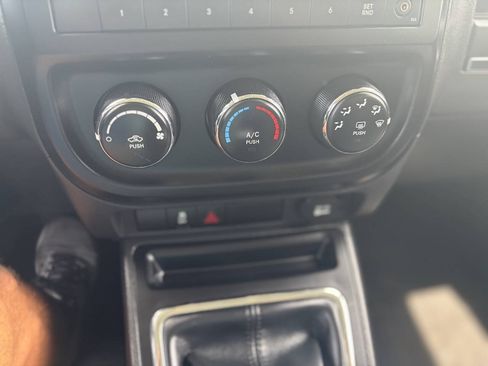 Used 2016 Jeep Patriot Sport w/ Power Value Group FWD image 16