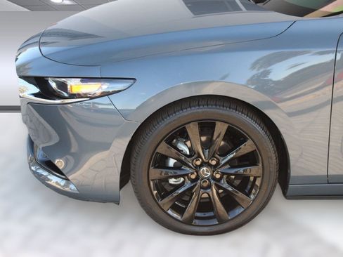 Used 2025 MAZDA MAZDA3 s image 12