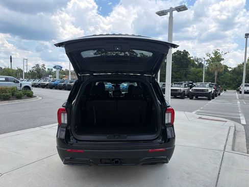 Certified 2026 Ford Explorer ST-Line RWD image 9