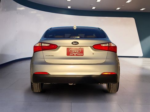 Used 2014 Kia Forte LX image 4