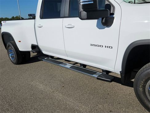 New 2026 Chevrolet Silverado 3500 LT w/ Leather Package image 37