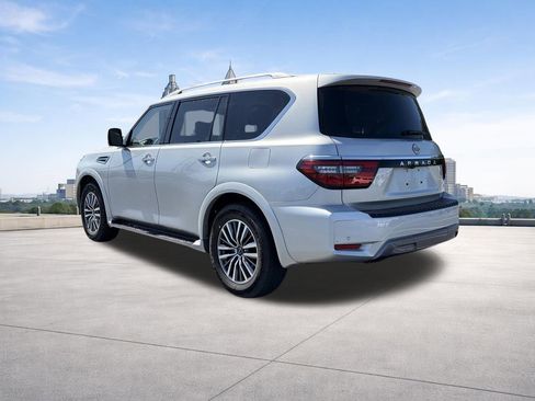 Used 2024 Nissan Armada SL RWD image 3
