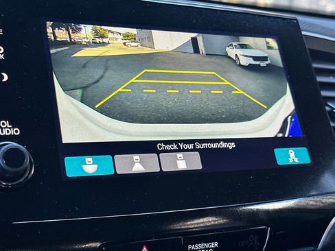 Used 2022 Honda Pilot Special Edition image 16