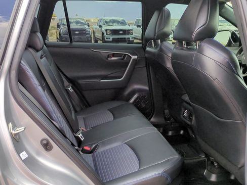 Used 2023 Toyota RAV4 XSE AWD/4WD image 30