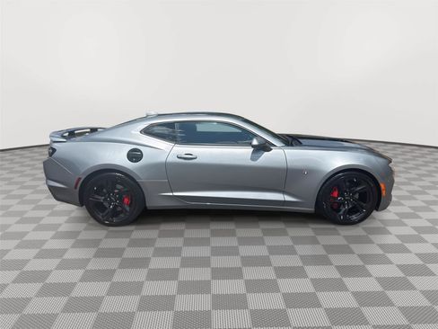 Used 2023 Chevrolet Camaro SS RWD image 5