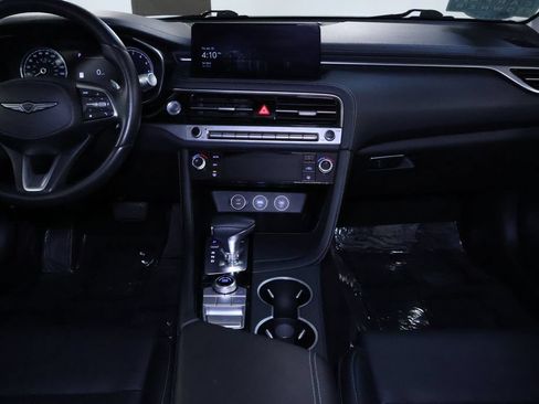 Used 2025 Genesis G70 2.5T AWD/4WD image 17
