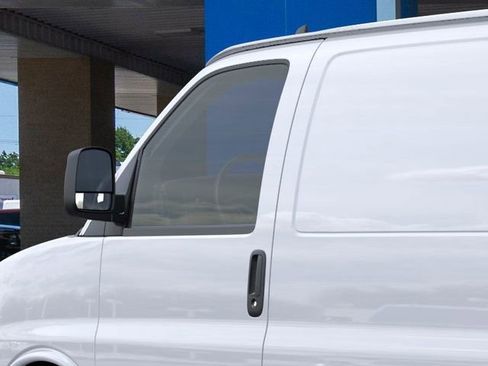 New 2025 Chevrolet Express 2500 w/ Enhanced Convenience Package image 12