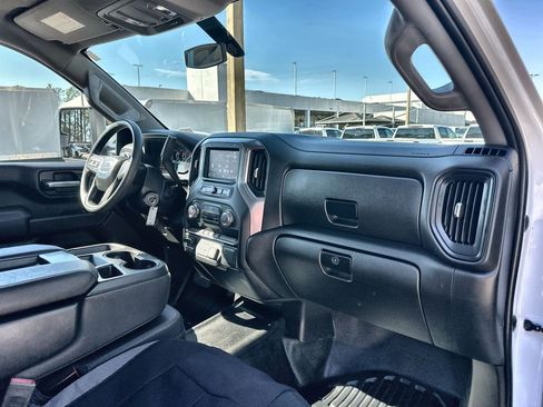 Certified 2022 GMC Sierra 2500 Pro w/ Convenience Package image 27