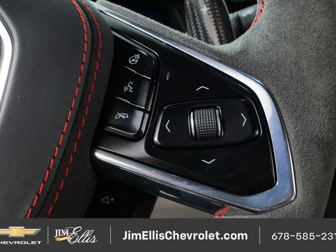 Used 2023 Chevrolet Corvette Z06 RWD image 12