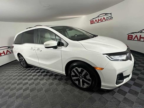 Used 2025 Honda Odyssey EX-L image 11