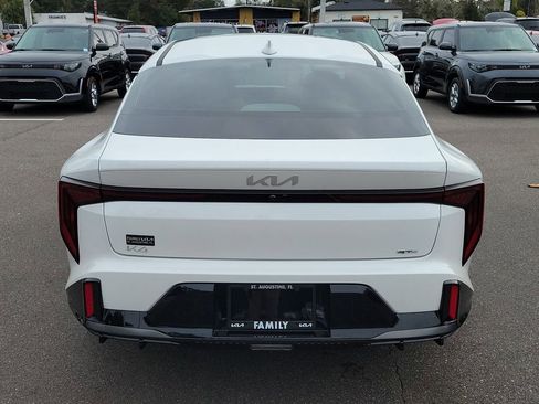 New 2026 Kia K4 GT-Line image 5